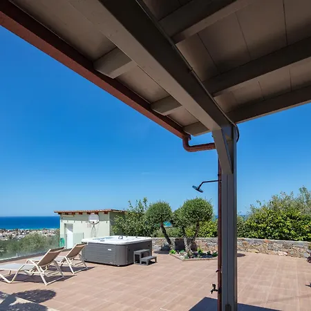 Evita's Holiday home Platanes (Rethymno)