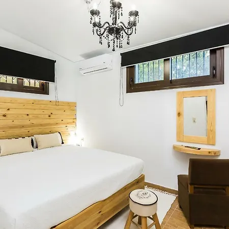 Holiday home Evita's